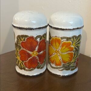 Midwinter Stonehenge Nasturtium Vintage Salt and Pepper Shakers